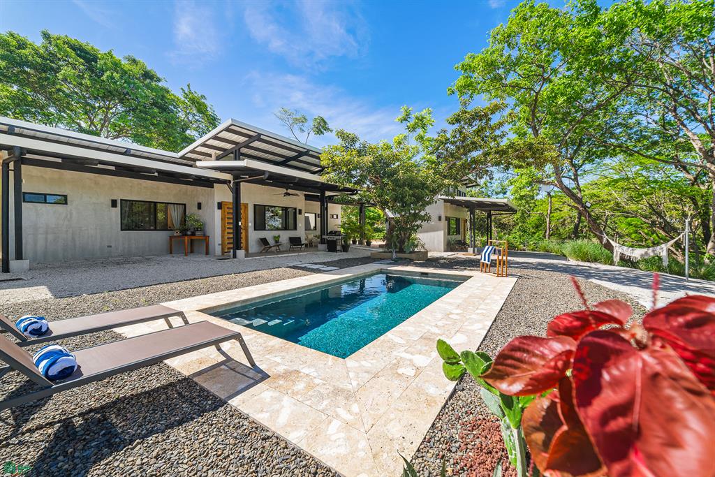 Pool Villa with Guest Studio Private Nature Home, Veintisiete de Abril, Santa Cruz, Guanacaste
