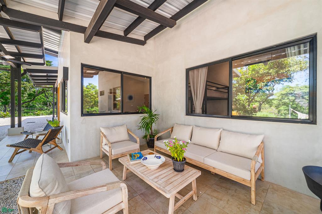 Pool Villa with Guest Studio Private Nature Home, Veintisiete de Abril, Santa Cruz, Guanacaste