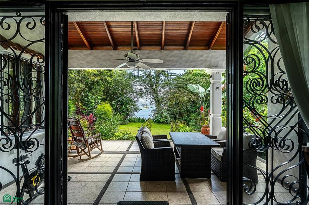 Fully Furnished Colonial Style Home Nuevo Arenal Arenal Lake View Home, Fortuna, Alajuela