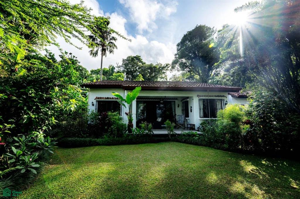 Fully Furnished Colonial Style Home Nuevo Arenal Arenal Lake View Home, Fortuna, Alajuela