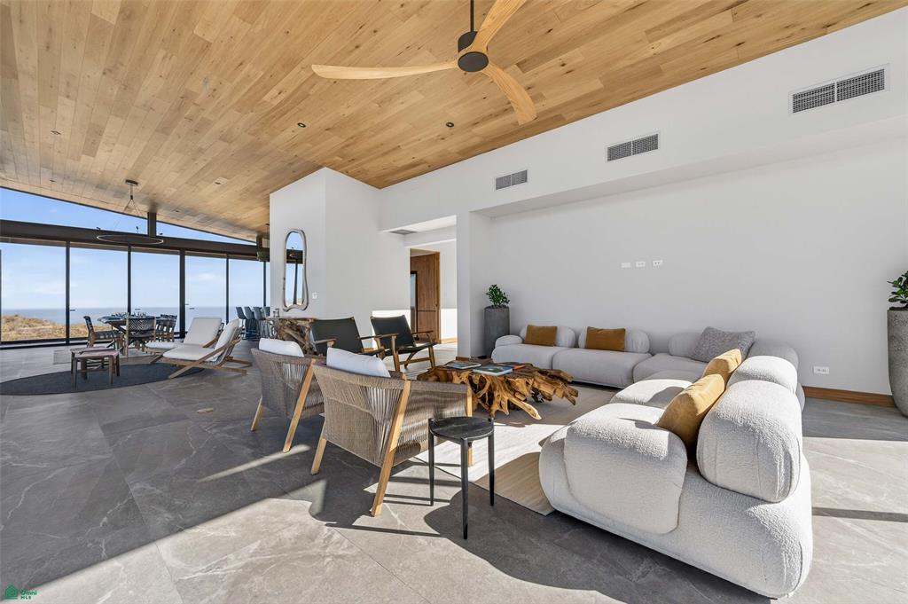 Luxury Hilltop Villa with Ocean Views , Playa Grande, Santa Cruz, Guanacaste