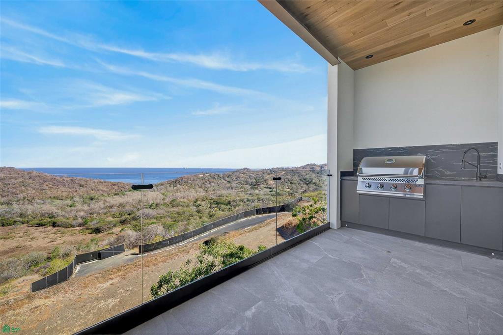 Luxury Hilltop Villa with Ocean Views , Playa Grande, Santa Cruz, Guanacaste