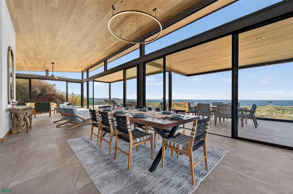 Luxury Hilltop Villa with Ocean Views , Playa Grande, Santa Cruz, Guanacaste