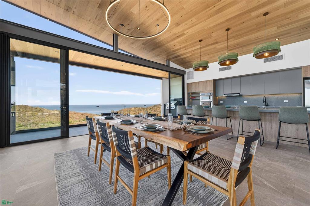 Luxury Hilltop Villa with Ocean Views , Playa Grande, Santa Cruz, Guanacaste