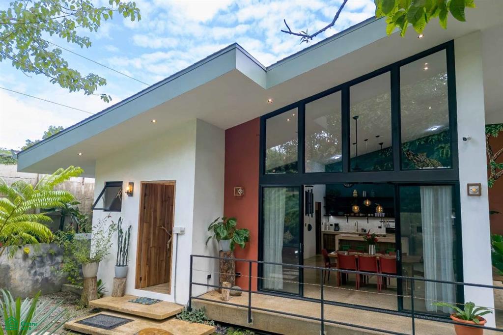Furnished and Turnkey Home Rainforest Villa with Pool and Creek, Quepos, Quepos, Puntarenas