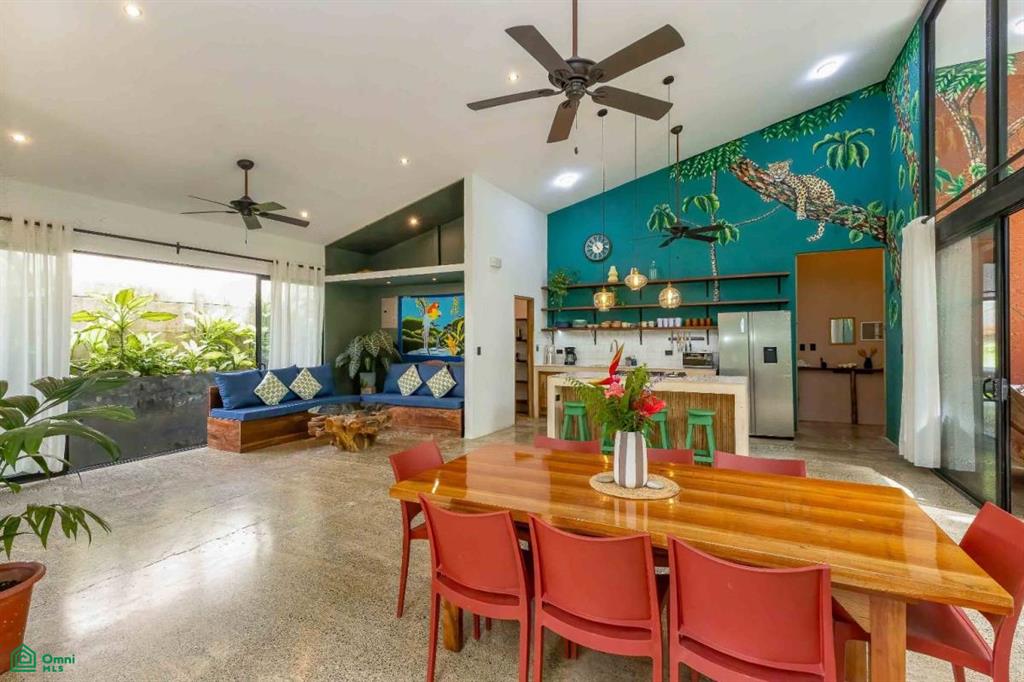Furnished and Turnkey Home Rainforest Villa with Pool and Creek, Quepos, Quepos, Puntarenas