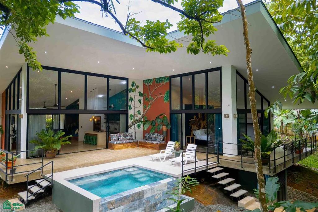 Furnished and Turnkey Home Rainforest Villa with Pool and Creek, Quepos, Quepos, Puntarenas