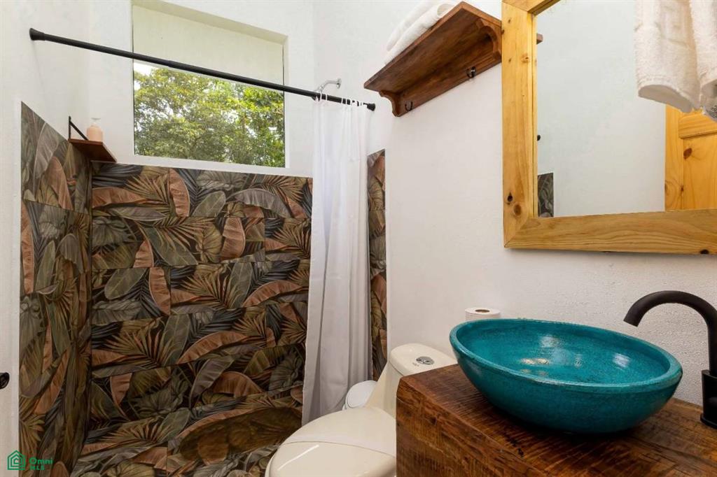 Furnished and Turnkey Home Rainforest Villa with Pool and Creek, Quepos, Quepos, Puntarenas