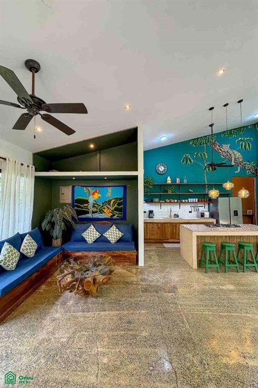 Furnished and Turnkey Home Rainforest Villa with Pool and Creek, Quepos, Quepos, Puntarenas