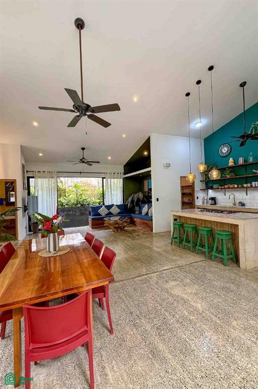 Furnished and Turnkey Home Rainforest Villa with Pool and Creek, Quepos, Quepos, Puntarenas