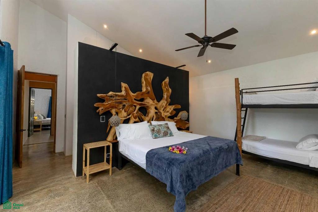 Furnished and Turnkey Home Rainforest Villa with Pool and Creek, Quepos, Quepos, Puntarenas
