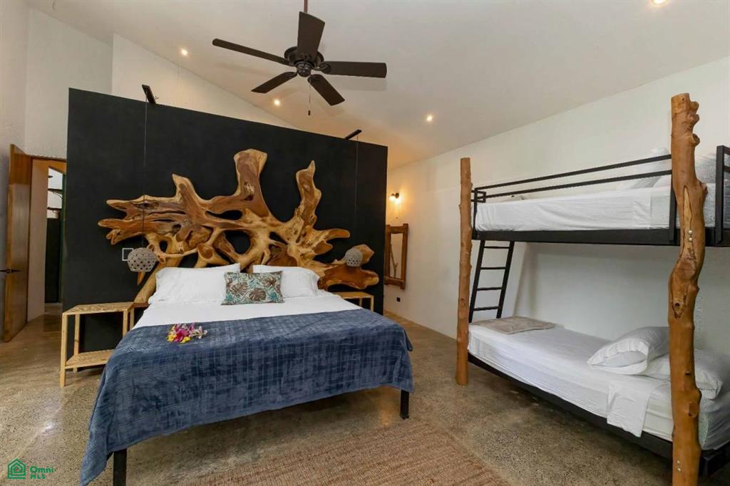 Furnished and Turnkey Home Rainforest Villa with Pool and Creek, Quepos, Quepos, Puntarenas