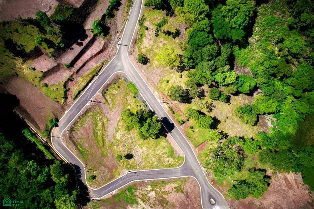 Secure Lot in Family Community , Tamarindo, Guanacaste