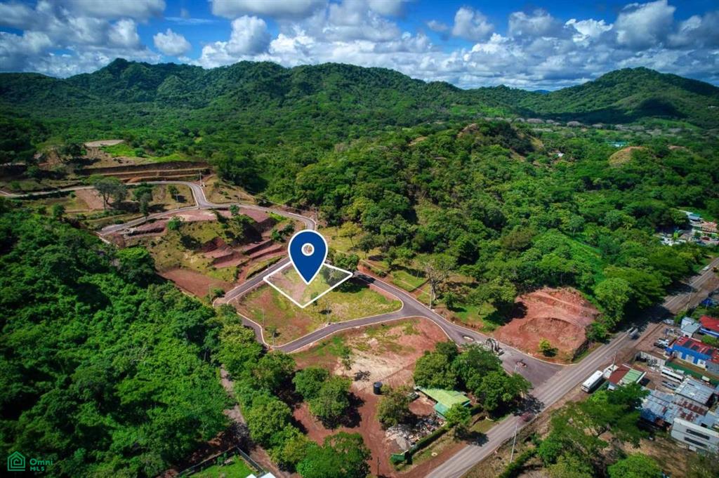 Secure Lot in Family Community , Tamarindo, Guanacaste
