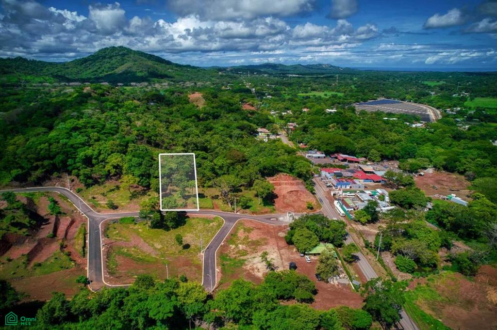 Elevated Lot in Boutique Gated Community , Tamarindo, Guanacaste