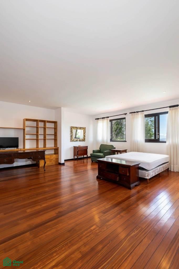 Italian Villa With Views , Piedades, San Jose