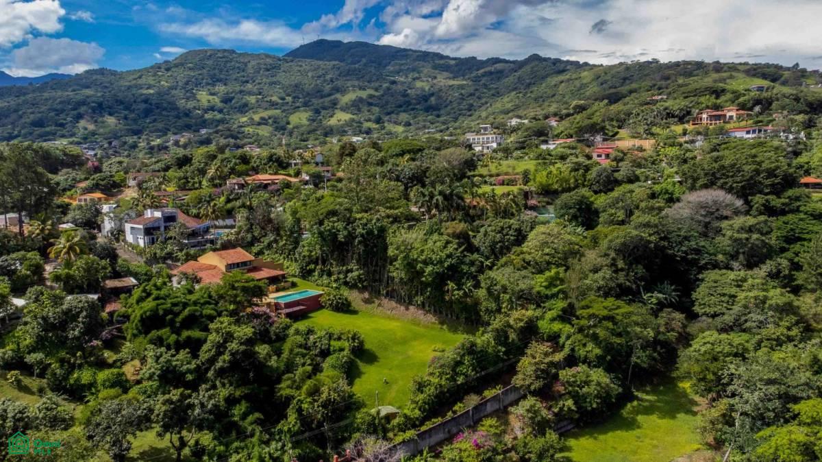 Italian Villa With Views , Piedades, San Jose