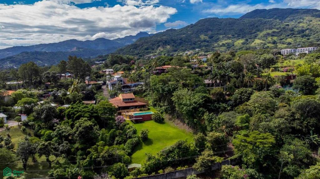 Italian Villa With Views , Piedades, San Jose