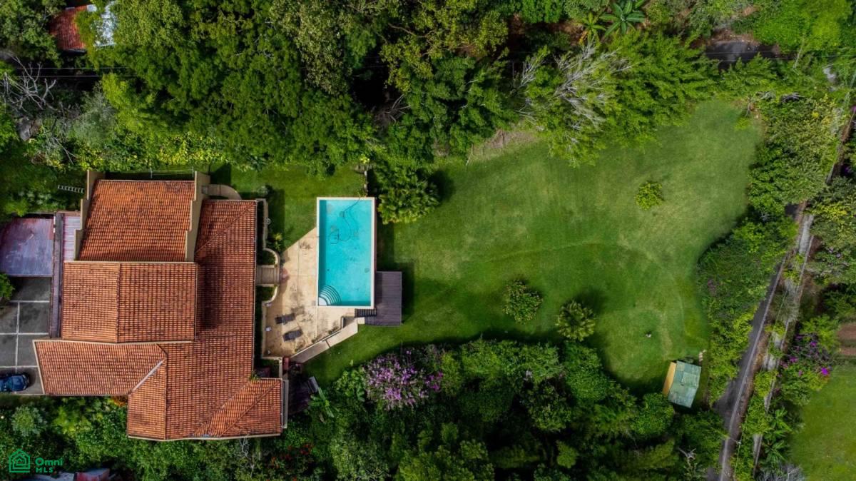 Italian Villa With Views , Piedades, San Jose