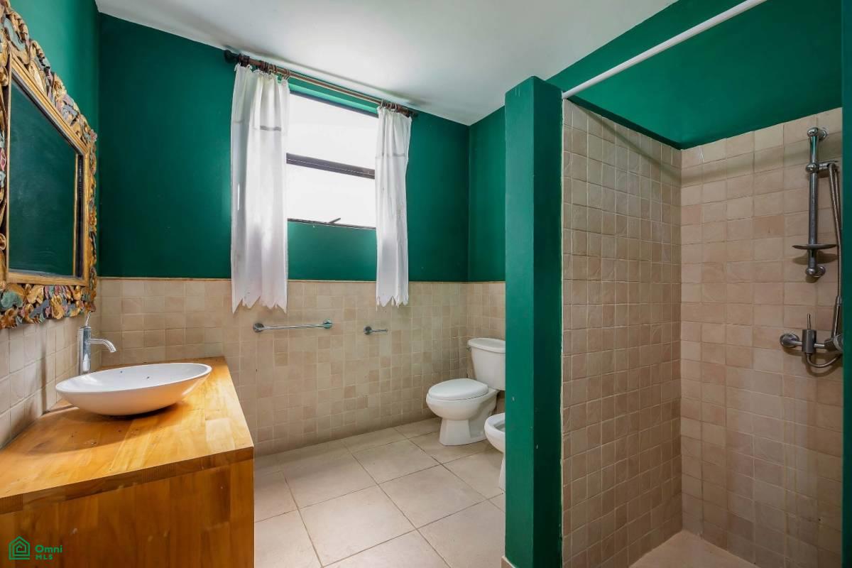 Italian Villa With Views , Piedades, San Jose