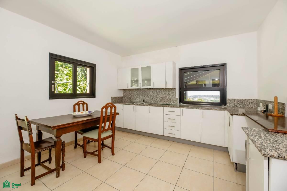Italian Villa With Views , Piedades, San Jose