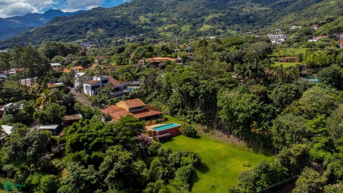 Italian Villa With Views , Piedades, San Jose