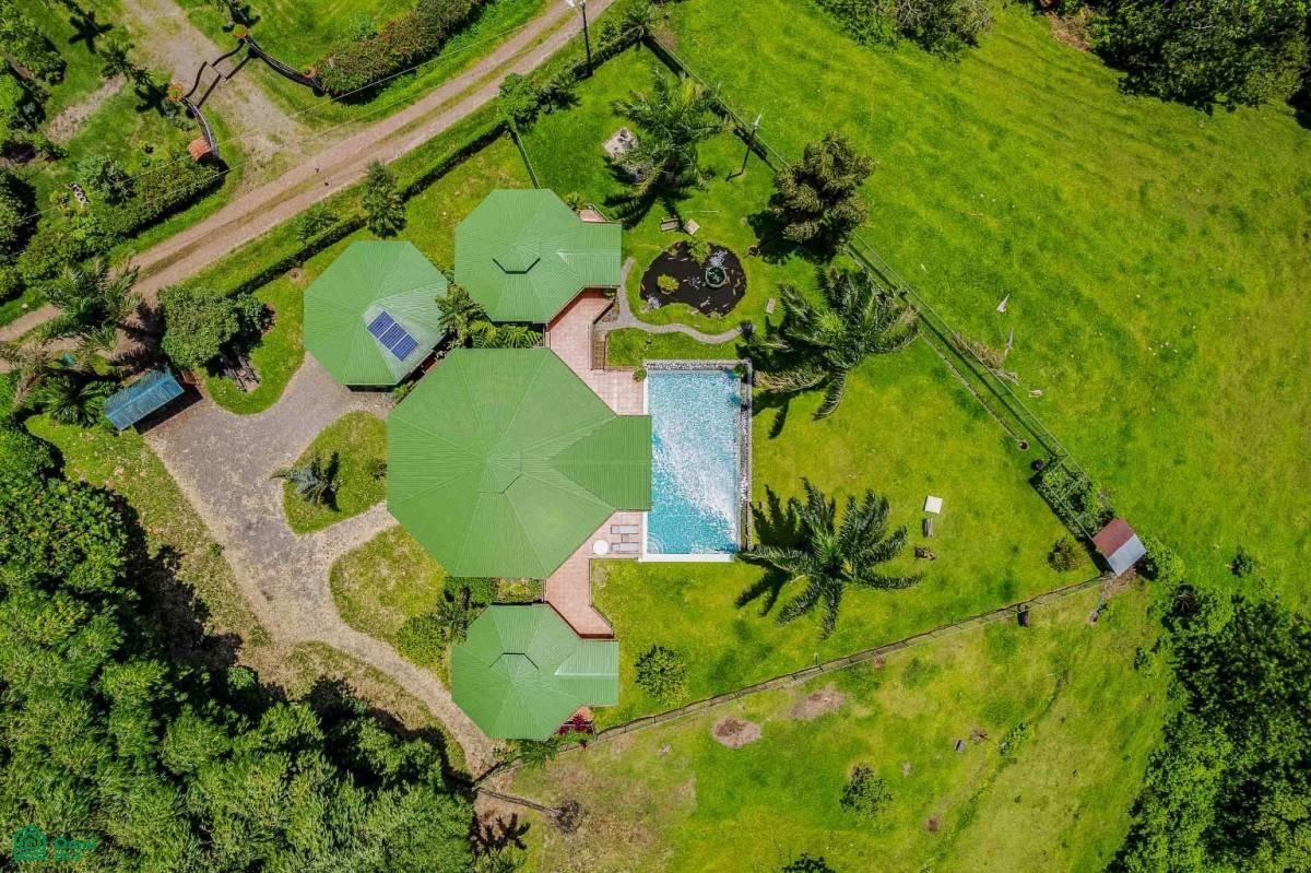Luxury Lakefront Villa , Arenal, Guanacaste