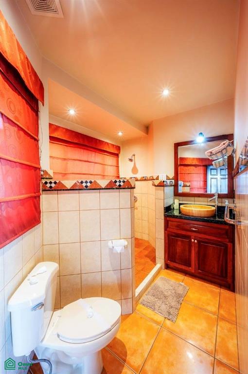 Luxury Lakefront Villa , Arenal, Guanacaste