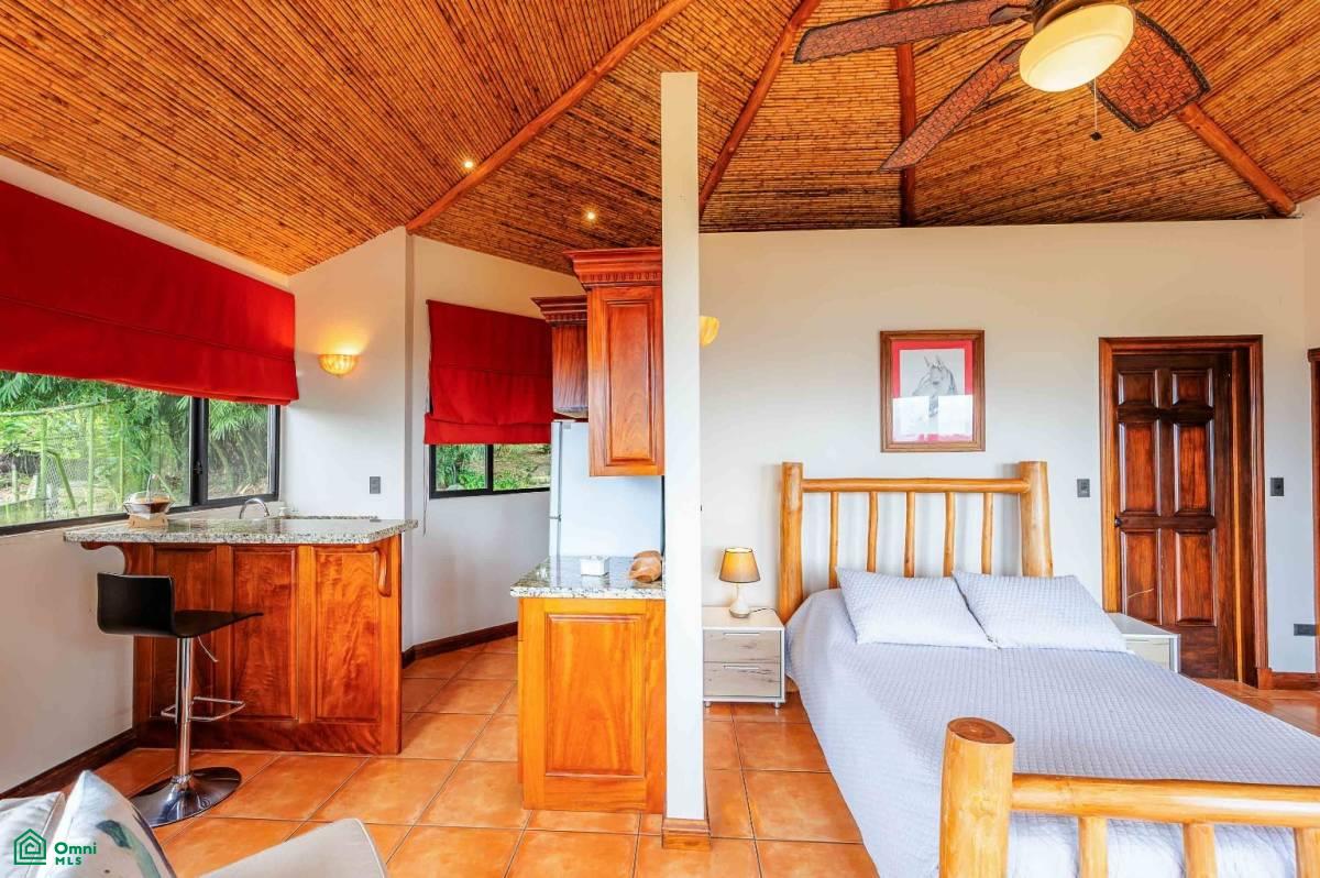 Luxury Lakefront Villa , Arenal, Guanacaste