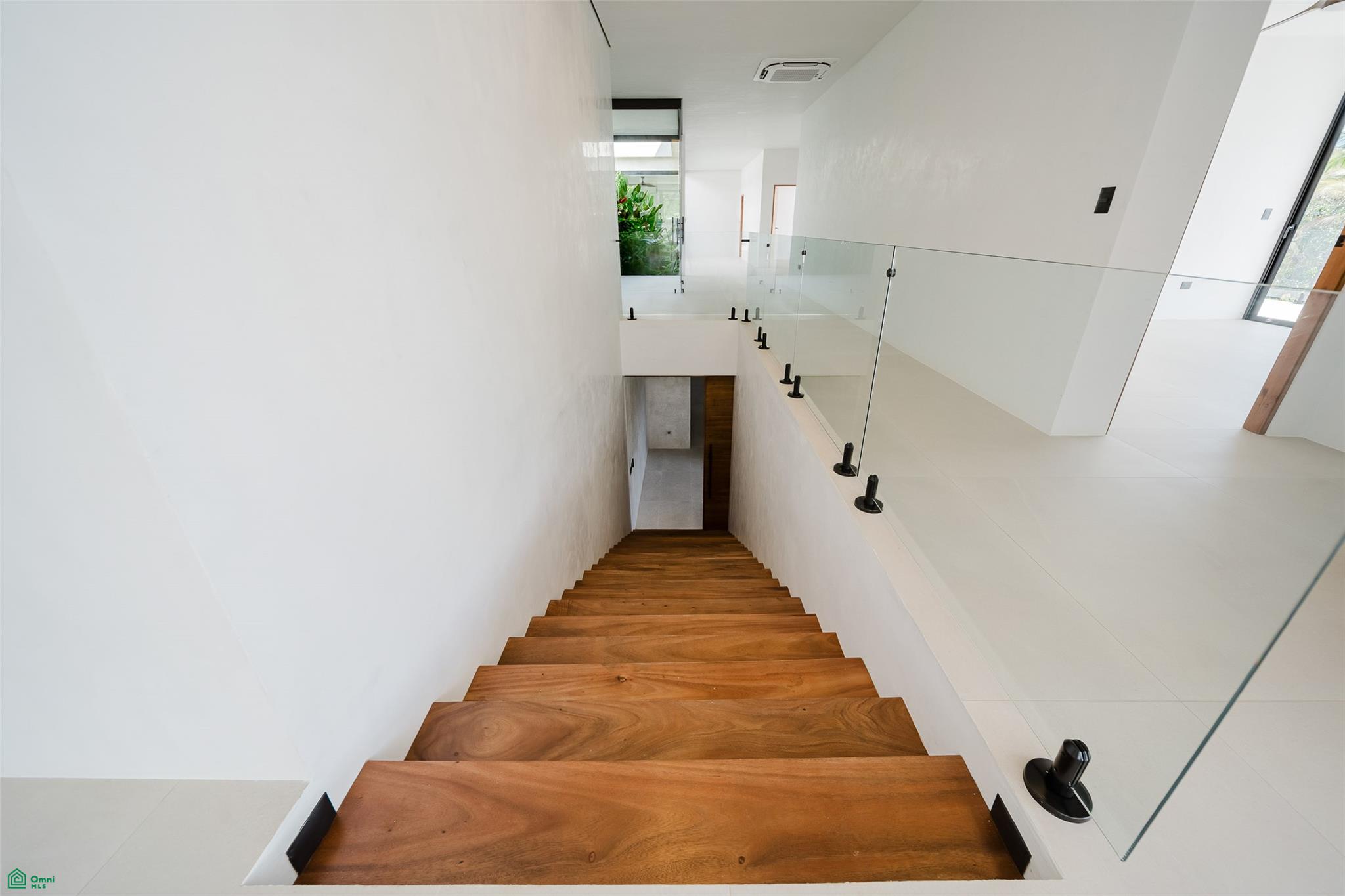 Brand New Luxury Residence