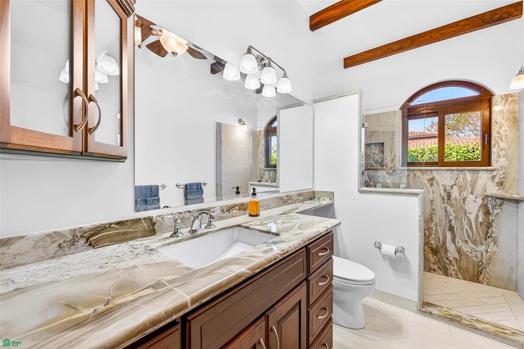 Brand New Luxury Home