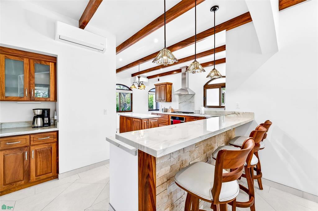 Brand New Luxury Home