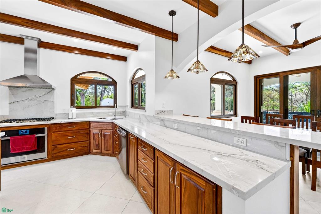 Brand New Luxury Home