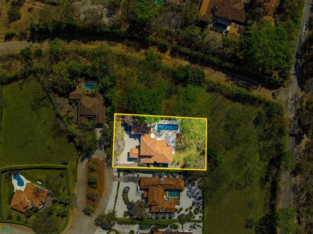Brand New Luxury Home