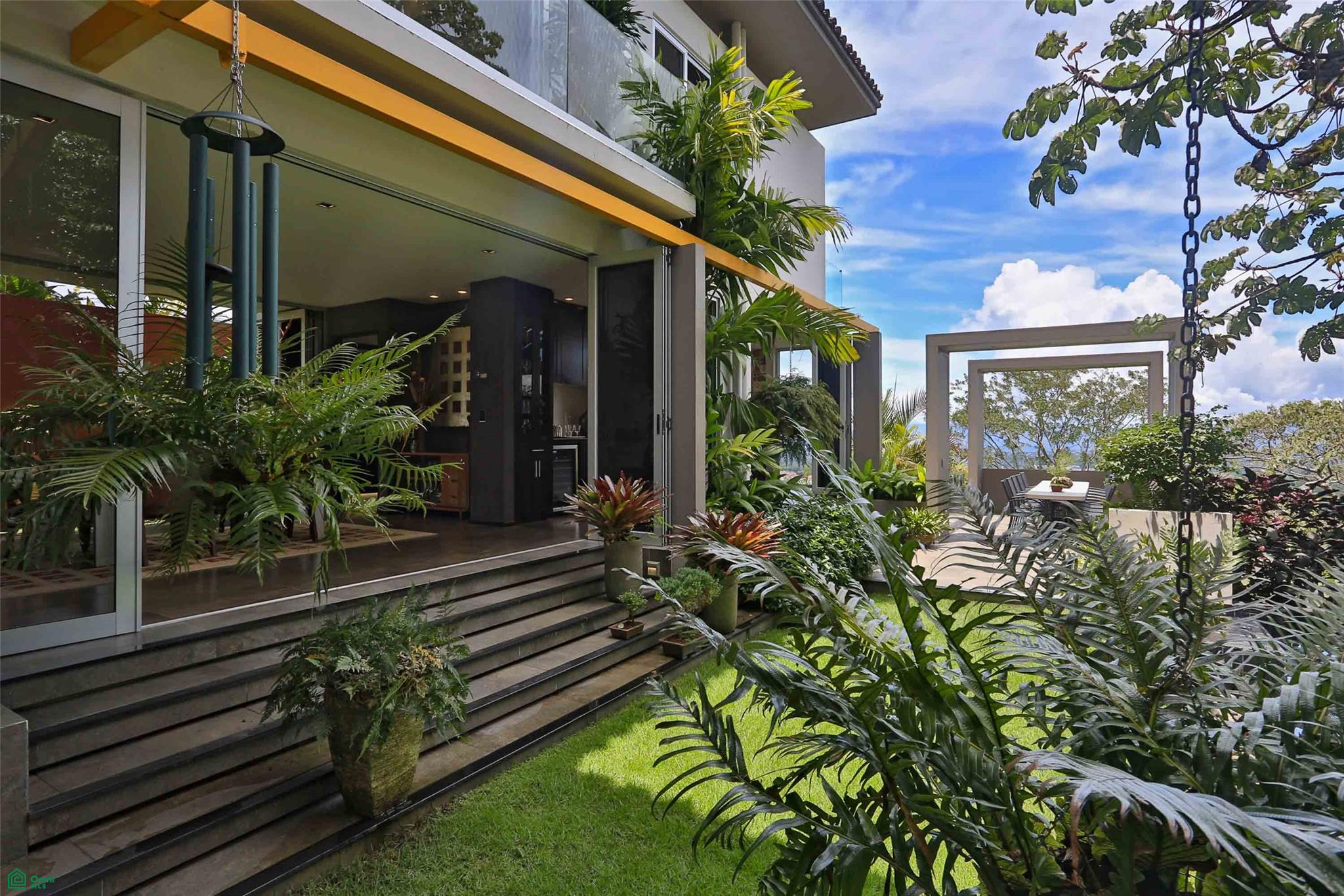 Contemporary Forest View Luxury Home