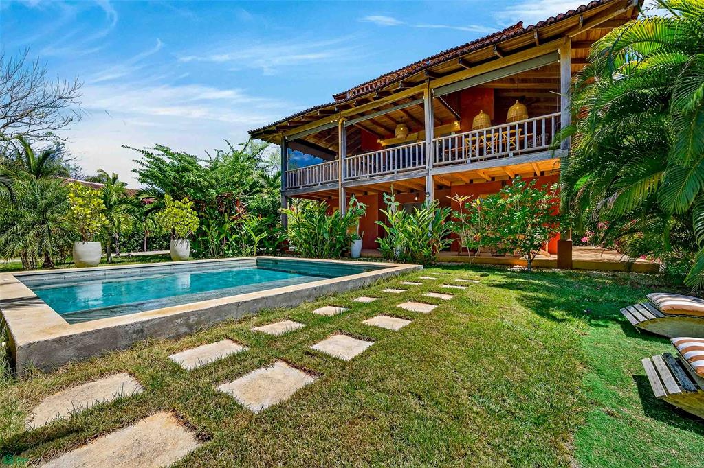Modern Home in Beachfront Gated Community