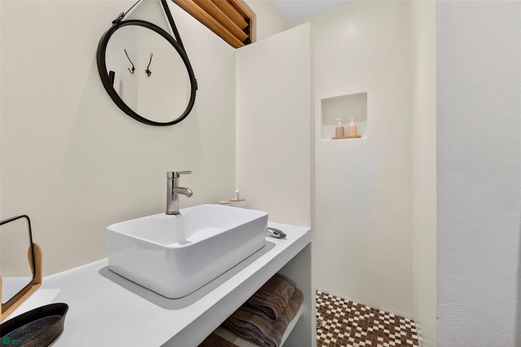 Modern Home in Beachfront Gated Community