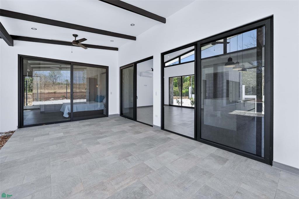 Modern Pool Home