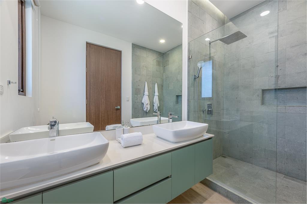 Turn Key Luxury Villas