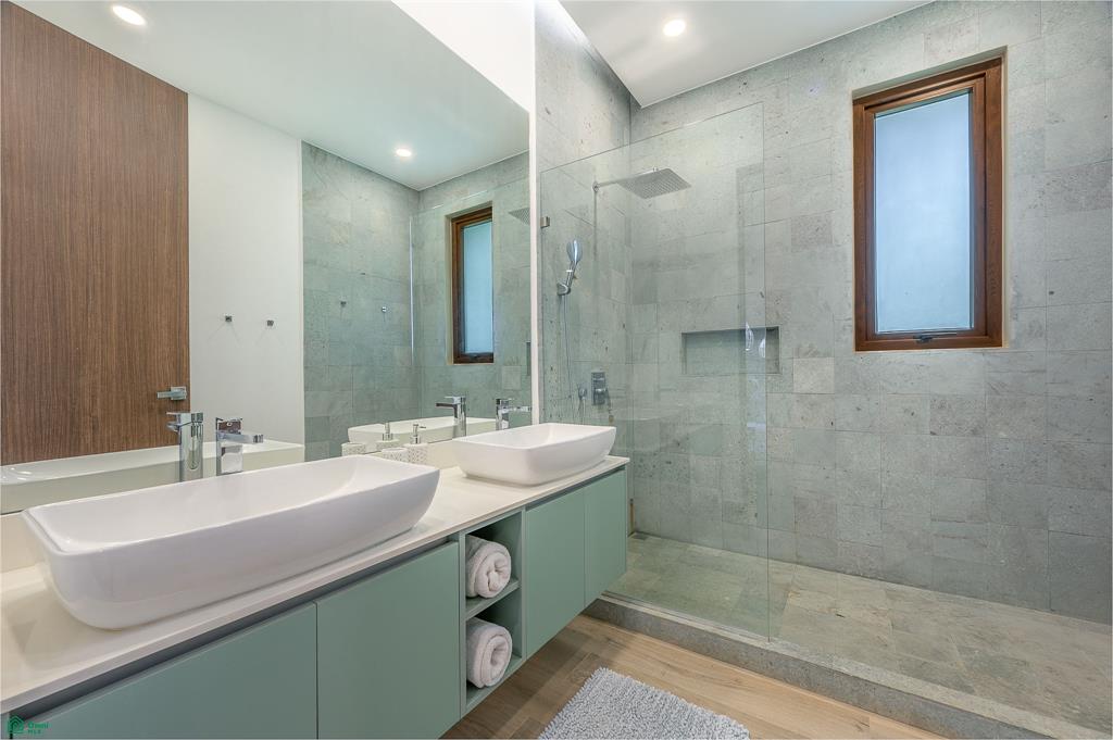 Turn Key Luxury Villas