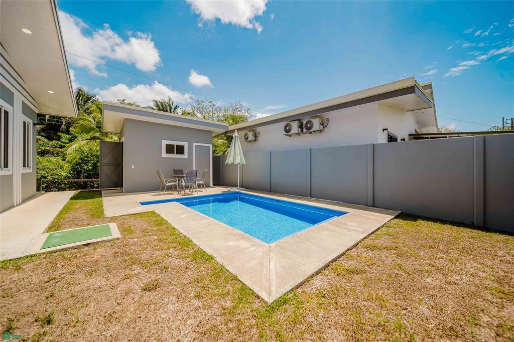 Modern Home Near Marina