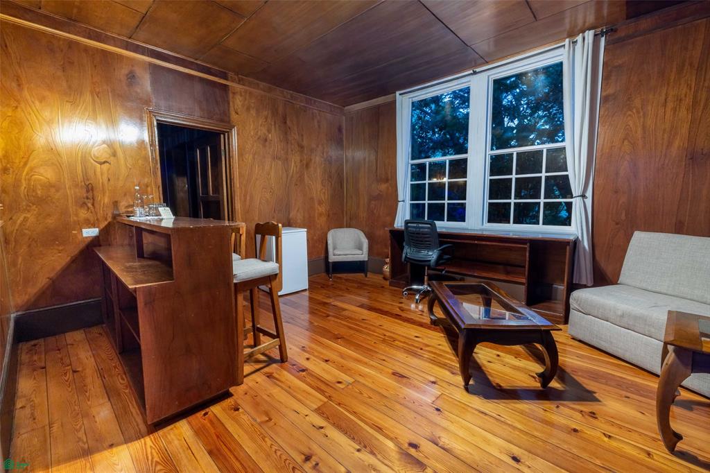 Hotel Dunn Inn Commercial Investment Property