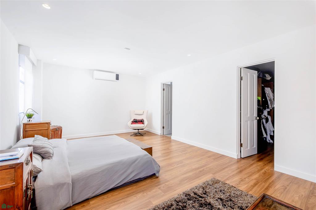 Luxury City Condo with Garden