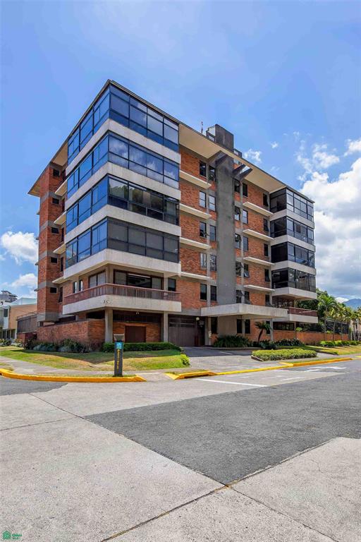 Luxury City Condo with Garden