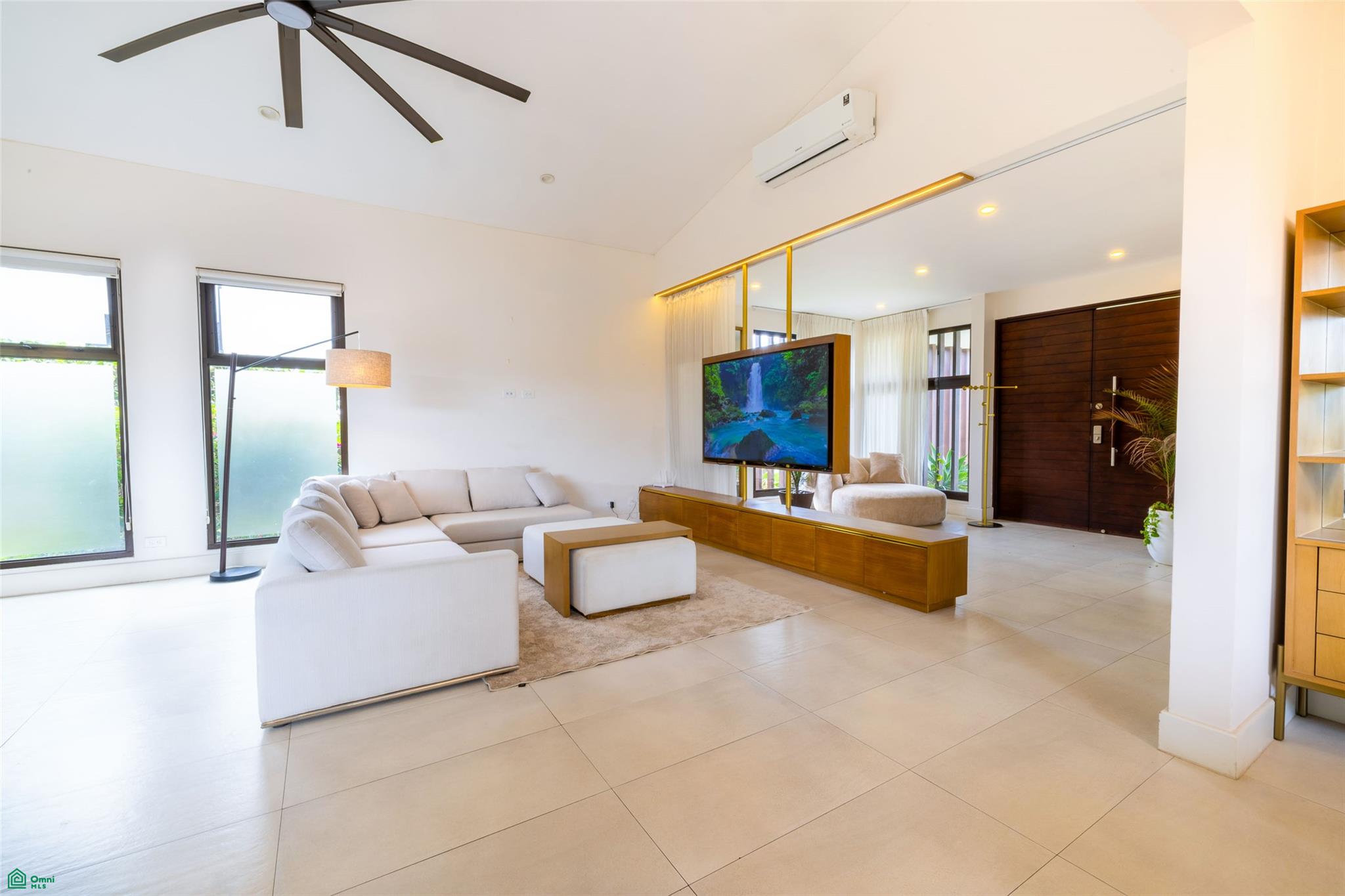 Modern Family Residence