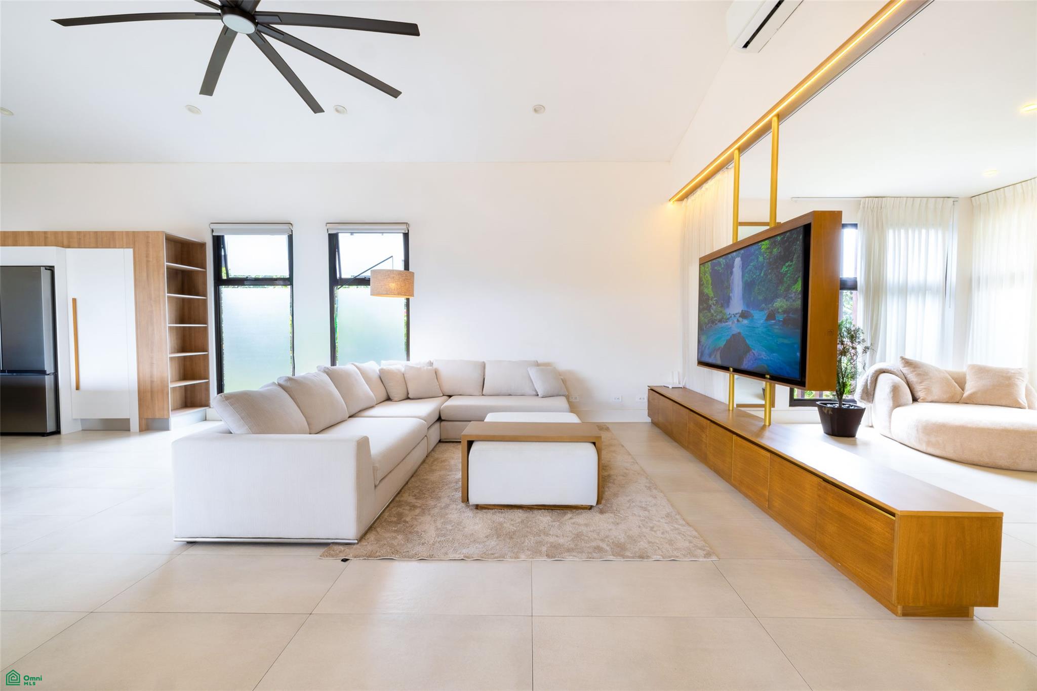 Modern Family Residence