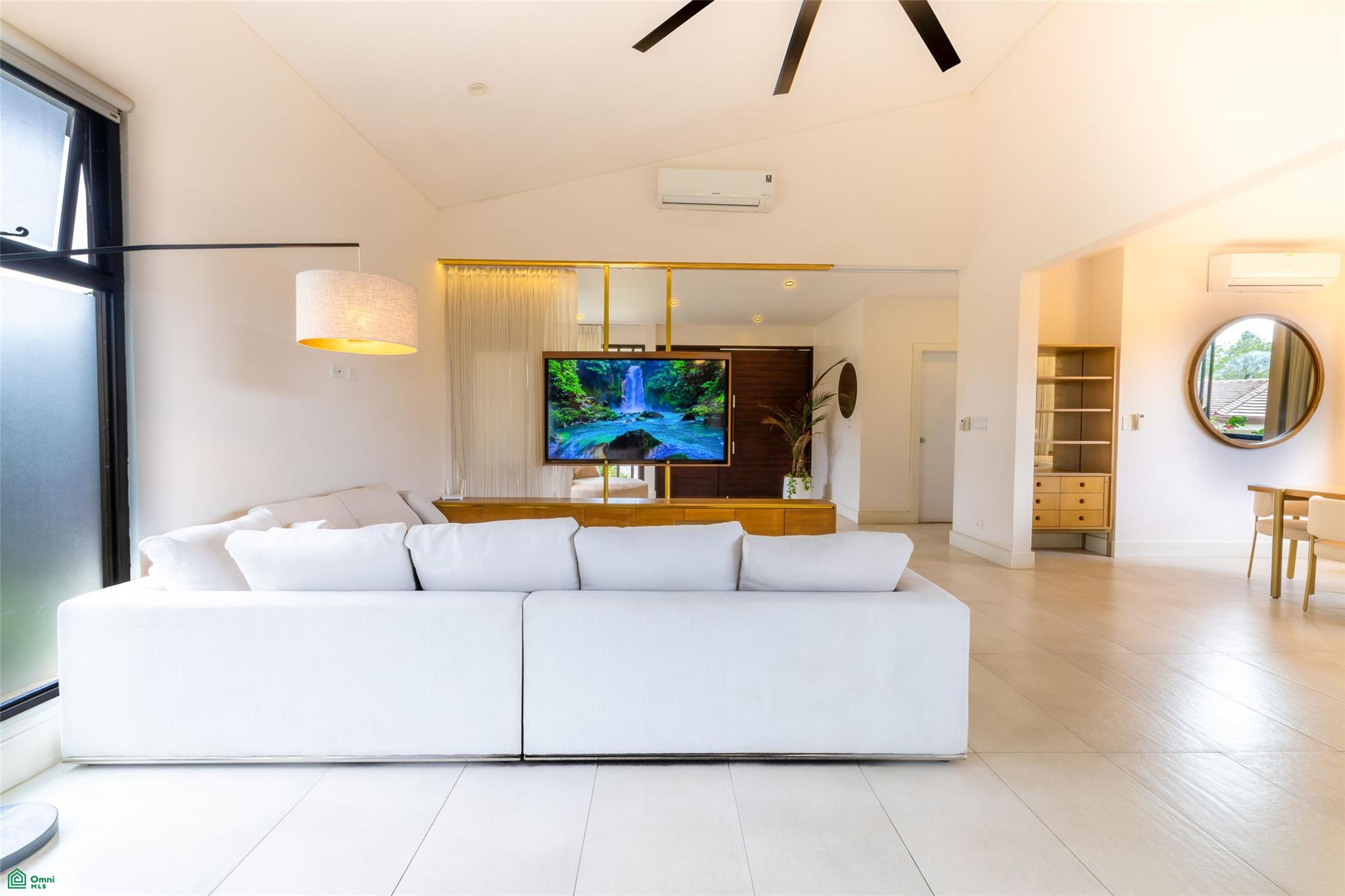 Modern Family Residence