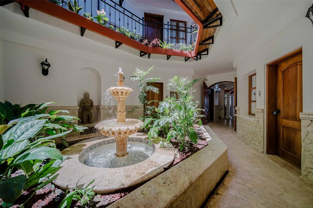 Luxury Boutique Hotel