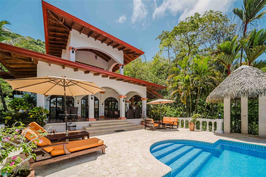 Luxury Boutique Hotel