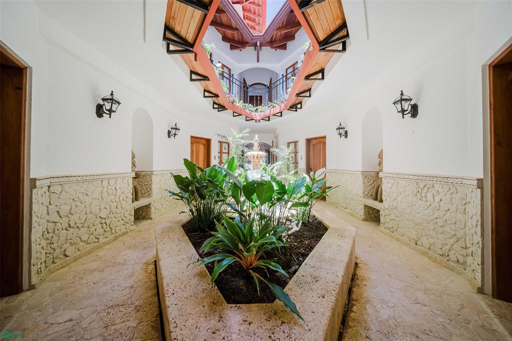 Luxury Boutique Hotel